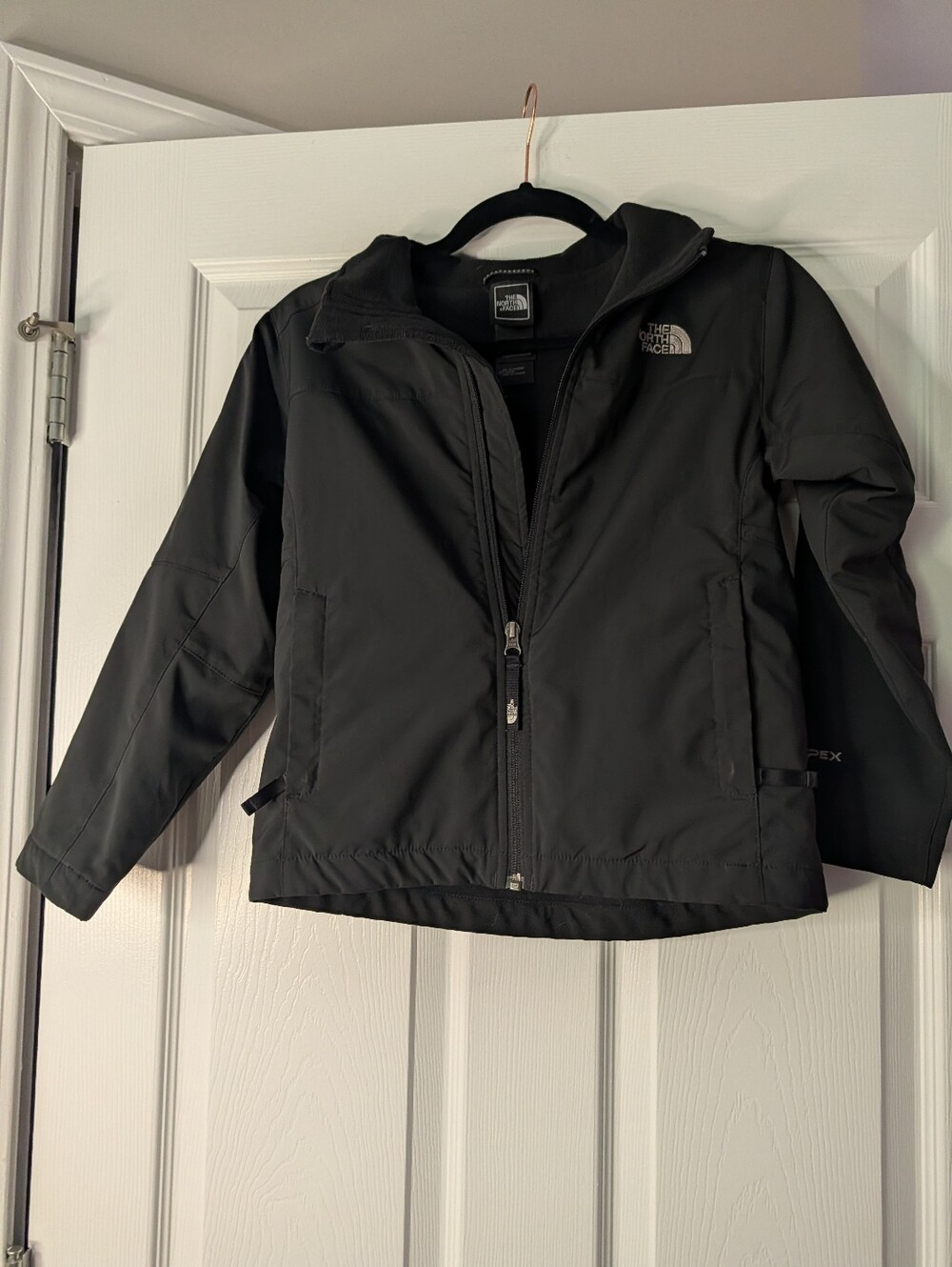 The North Face Boys Small Apex Bionic Black Softshell Fleece Lined Jacket